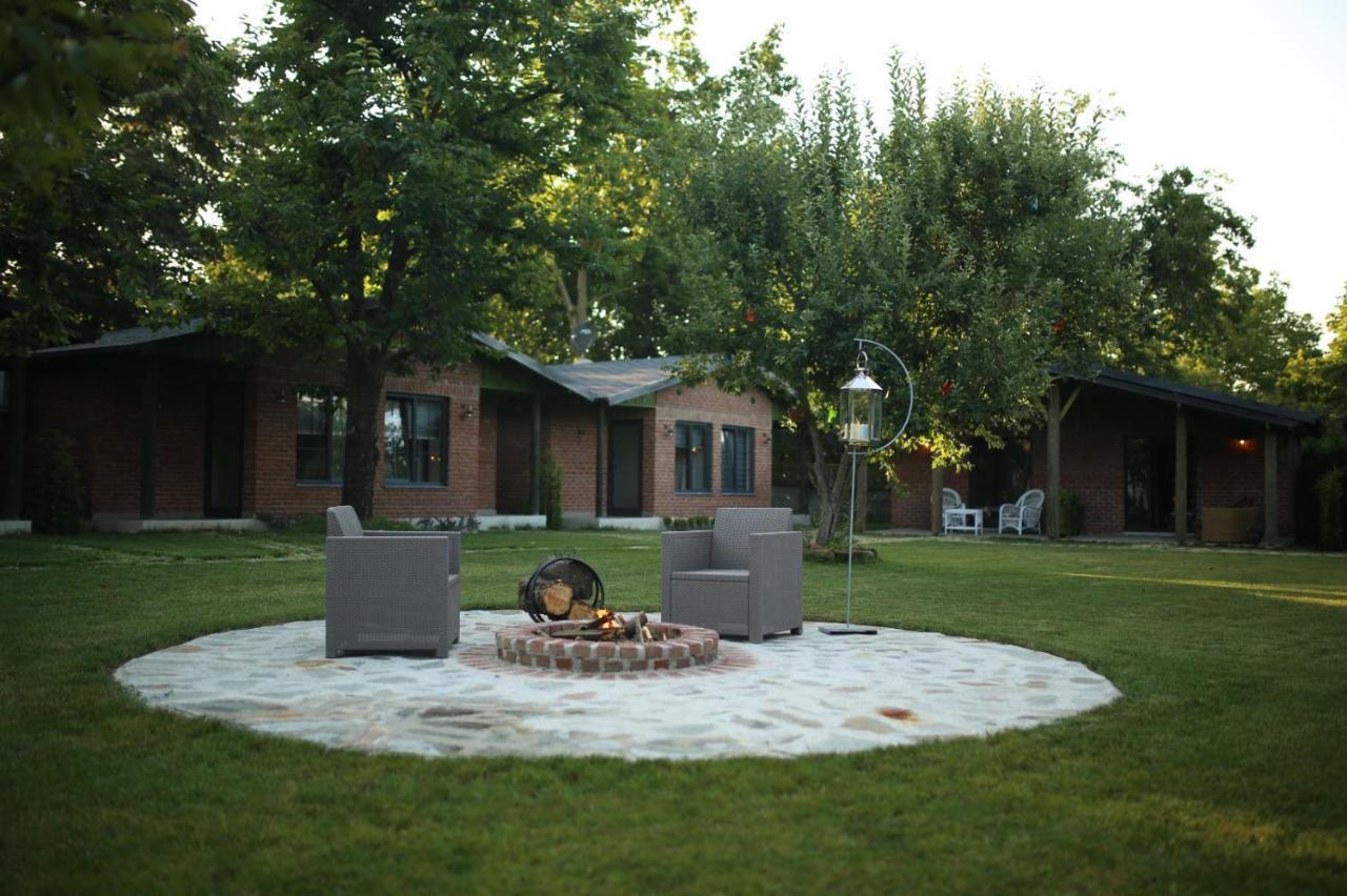 Bed and Breakfast Sapancaminihouse Экстерьер фото