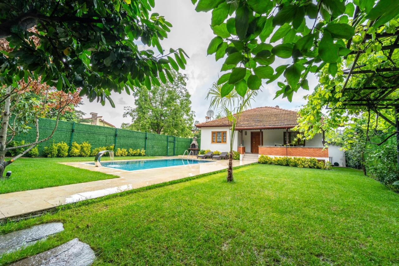 Bed and Breakfast Sapancaminihouse Экстерьер фото