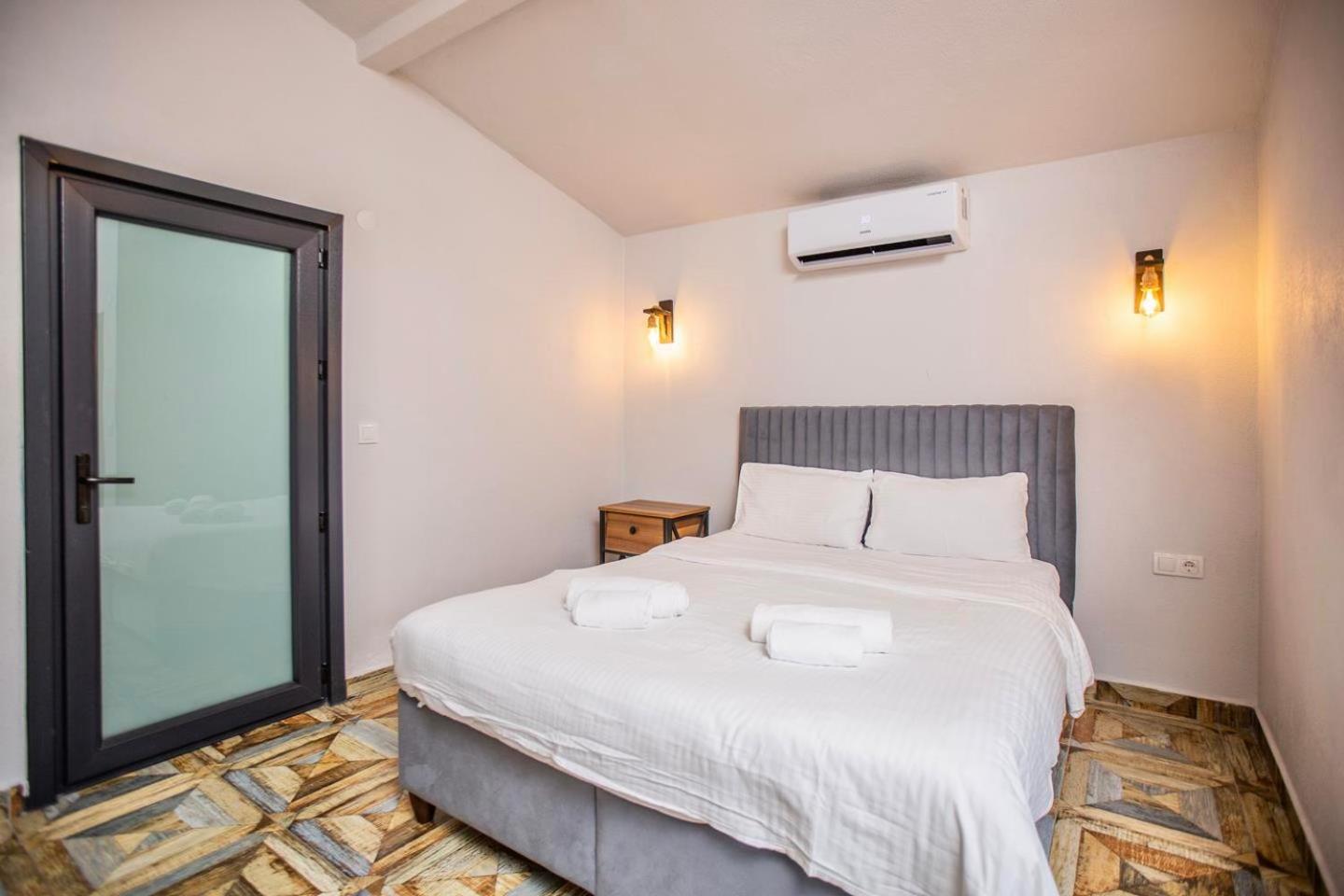 Bed and Breakfast Sapancaminihouse Экстерьер фото