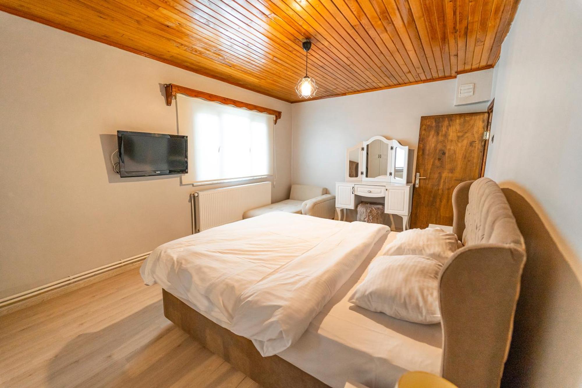 Bed and Breakfast Sapancaminihouse Экстерьер фото
